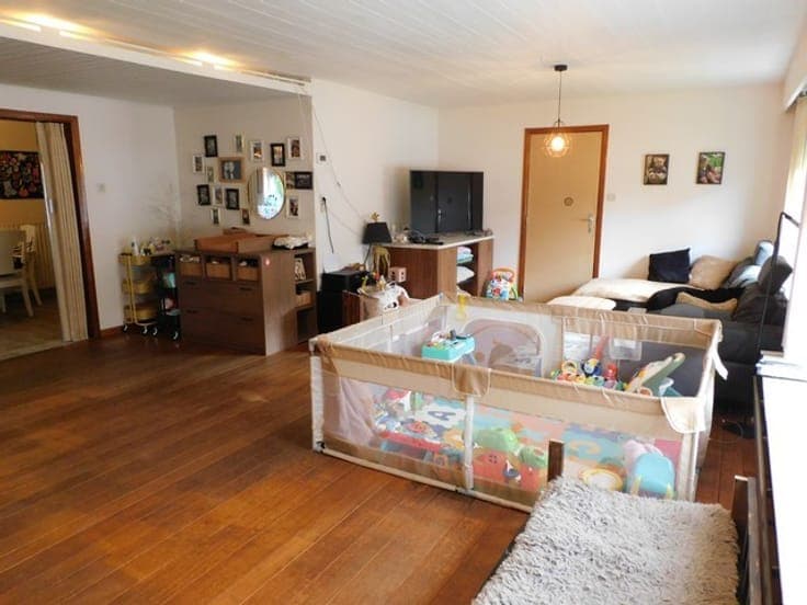 Rustig gelegen gelijkvloerse woning met tal van mogelijkh...