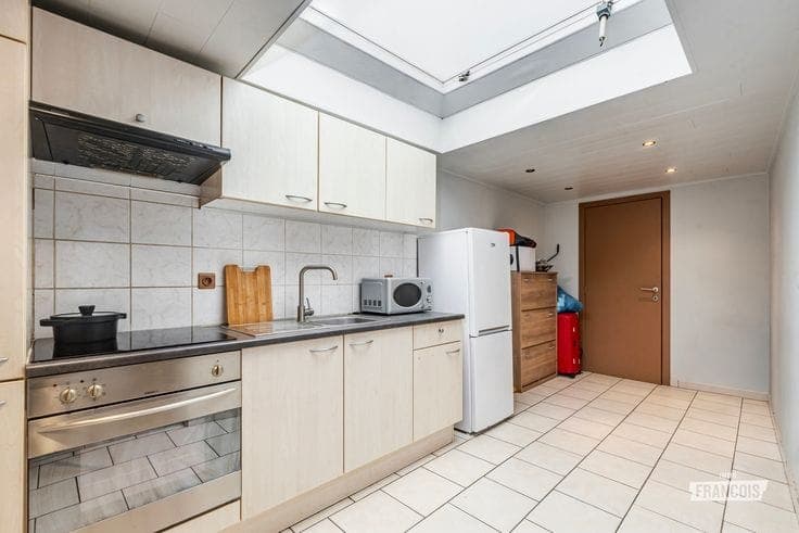 A 3-bedroom, ready-to-move-in property for sale in Oudenaar…