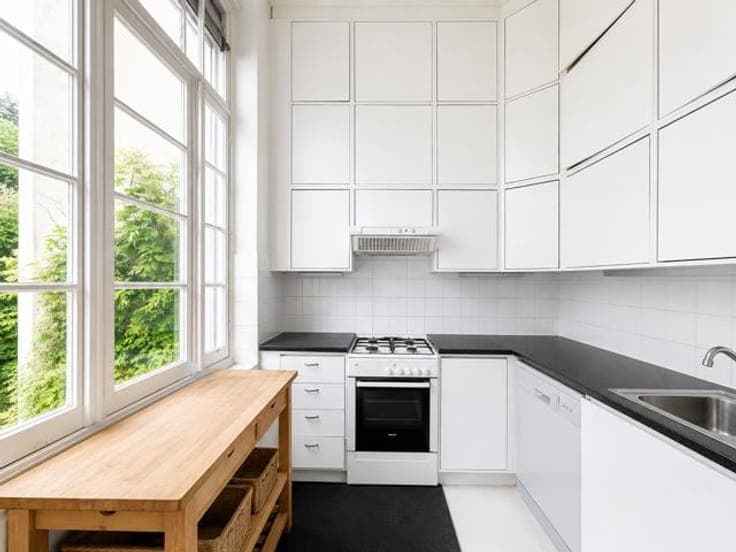 Ixelles – Beautiful 3-bedroom house with SW - facing garden