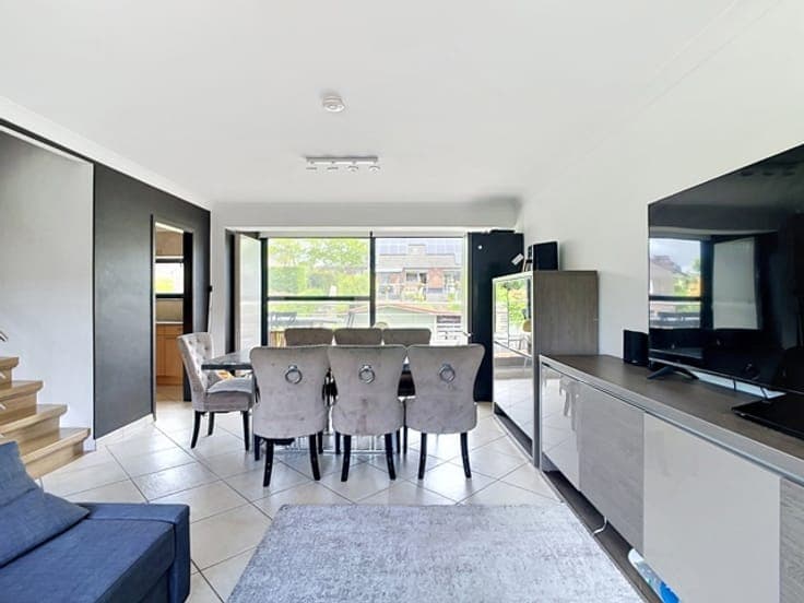 semi-detached house 4 bedrooms