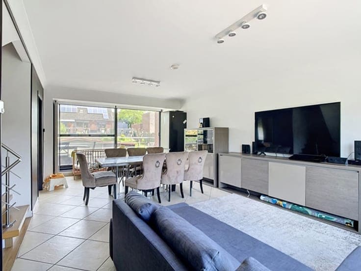 semi-detached house 4 bedrooms