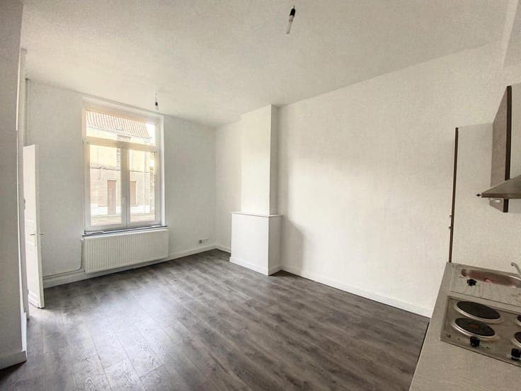Two-bedroom house ideally located, close to the town centre