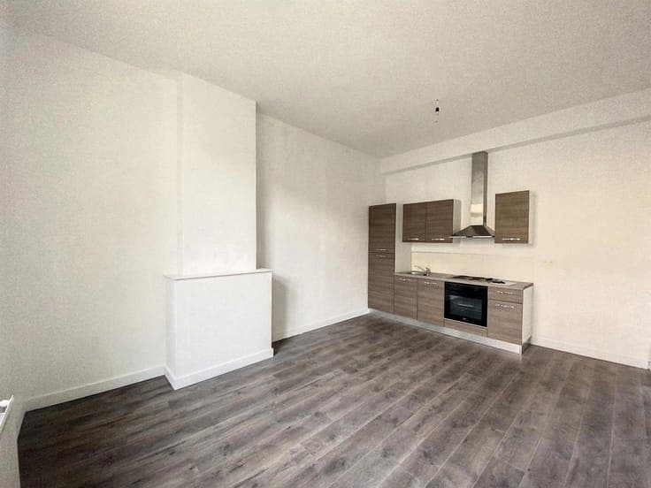 Two-bedroom house ideally located, close to the town centre