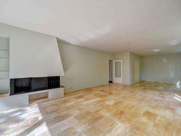 Spacious 5-bedroom home in rural Tervuren