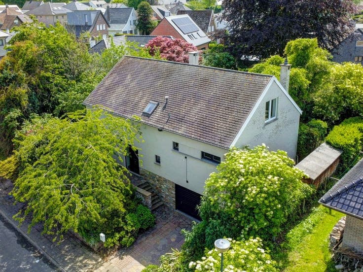 Spacious 5-bedroom home in rural Tervuren