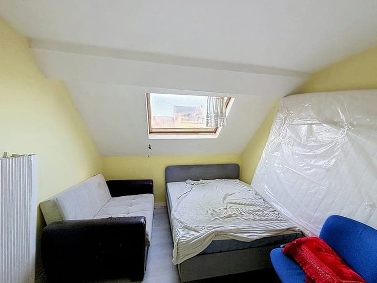 6-Bedroom Family House with a 125 m² Garden