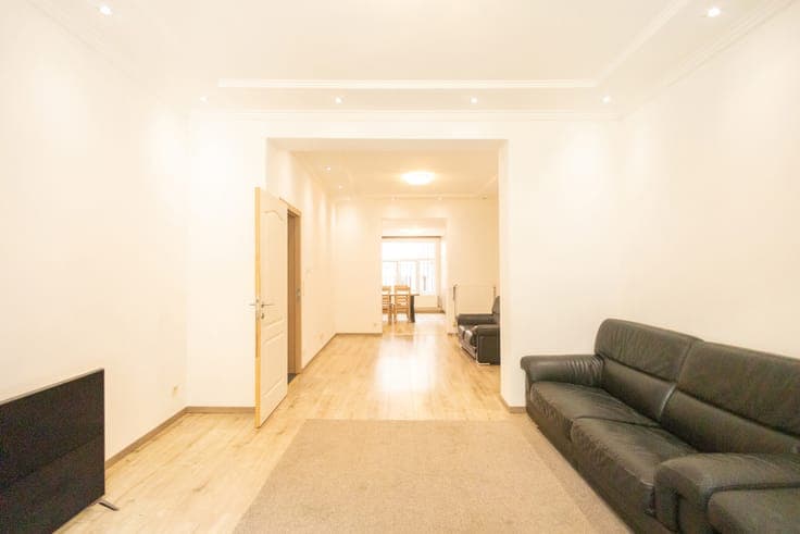 Bright 4-bedroom turnkey house