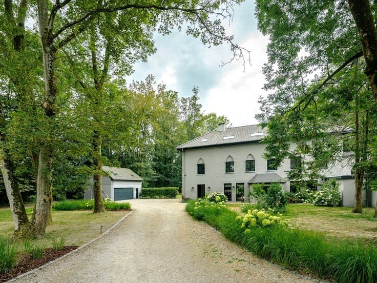 Character Estate with Offices and Caretaker's House