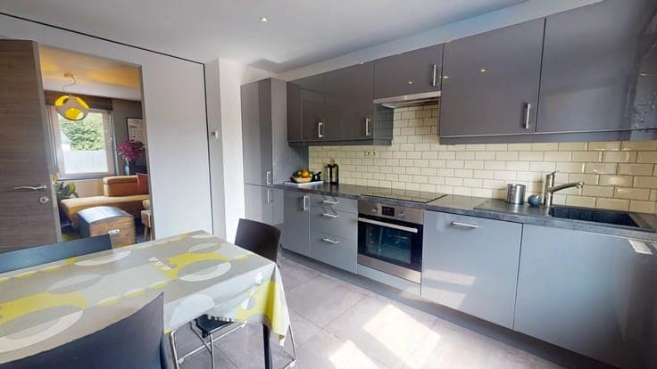 Sale - House Athus - 249,000 €