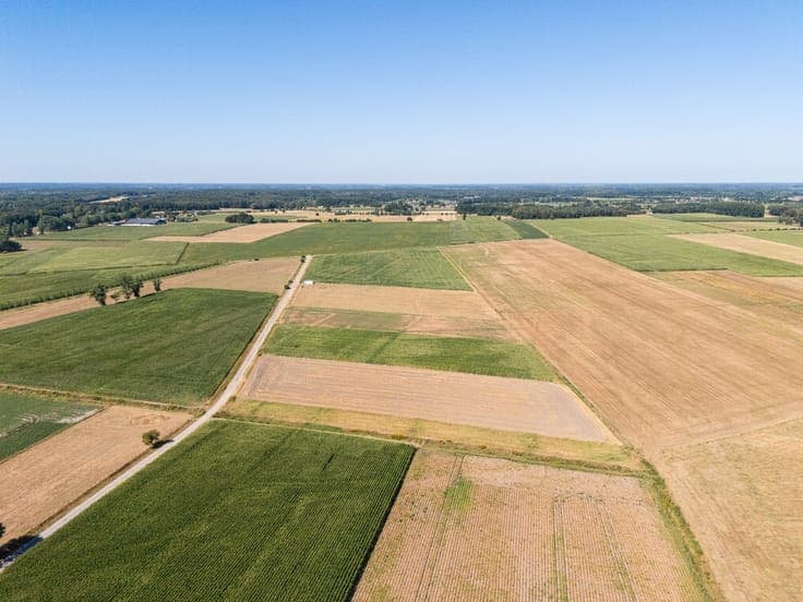 Karaktervolle hoeve op een uitzonderlijke locatie in Adegem