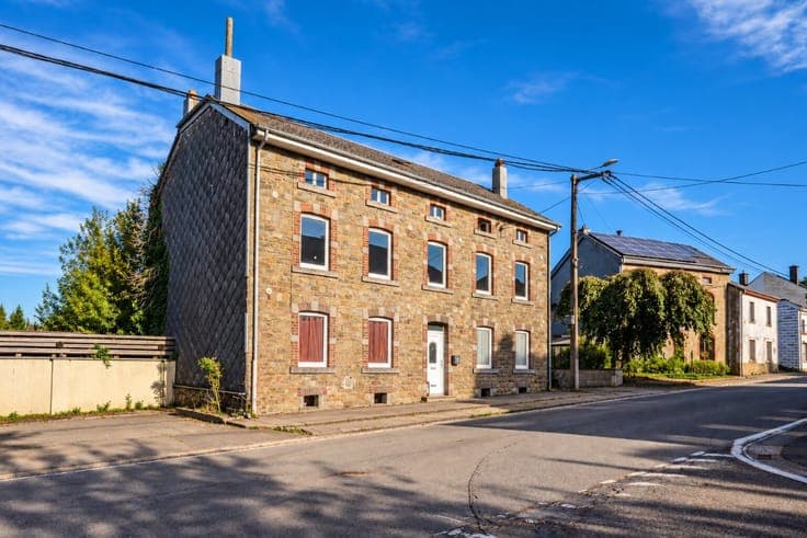 House to Renovate with Barn and Large Garden – Gouvy
