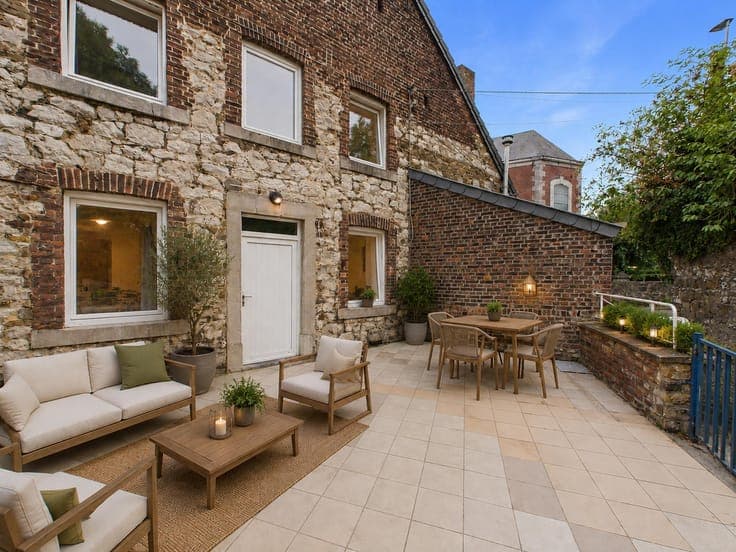 FLÉMALLE – House to renovate, great potential