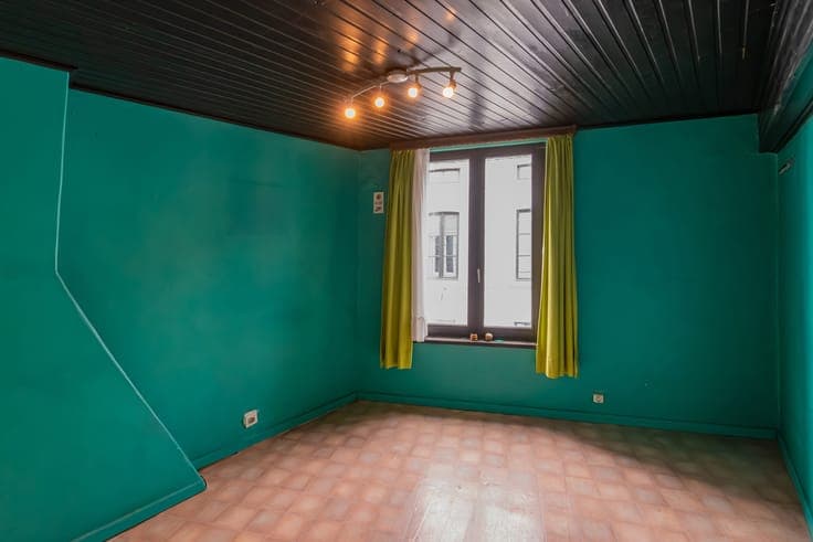 renovation home with courtyard in central Halle