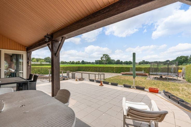 Ruime, energiezuinige gezinswoning met landelijke charme ...