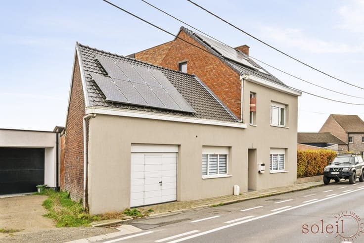House in Wichelen