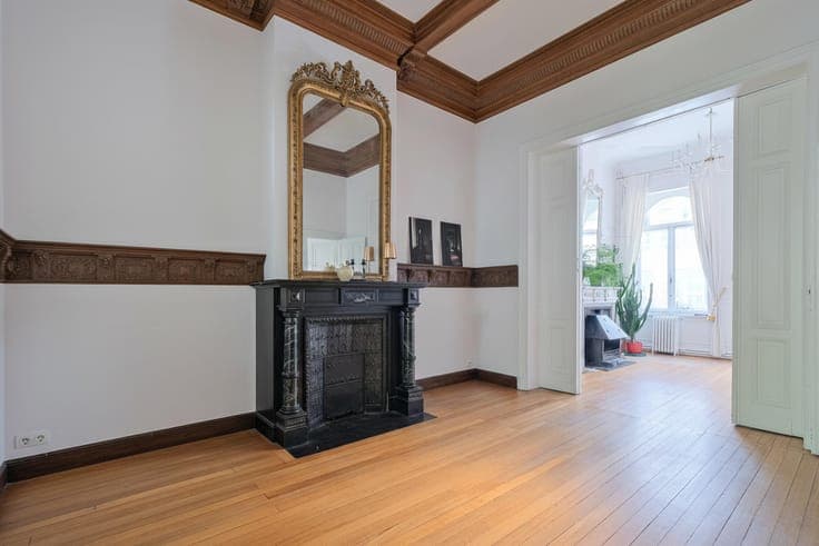 Cinquantenaire - Magnificent 6-bedroom house with garden