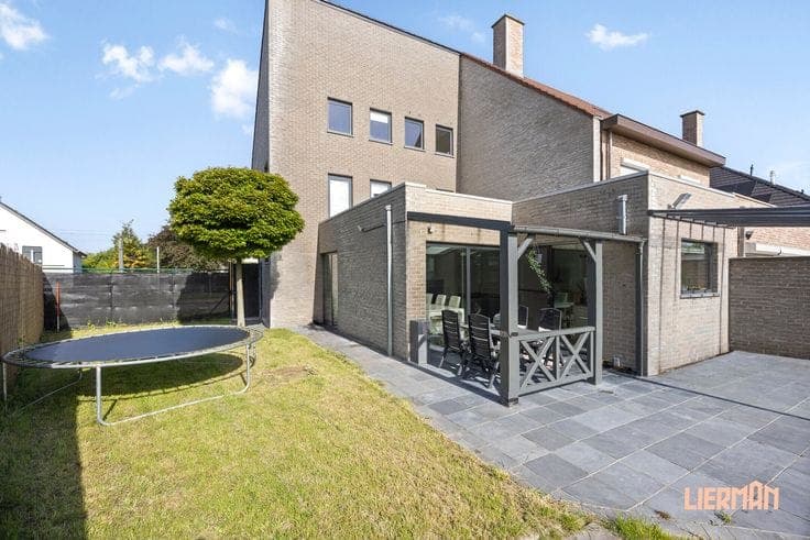 House in Denderleeuw
