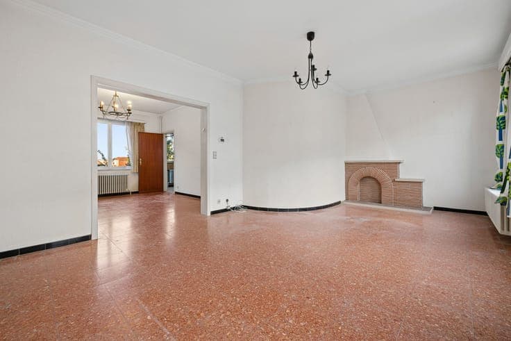 'Bel étage' house with 2 bedrooms + study