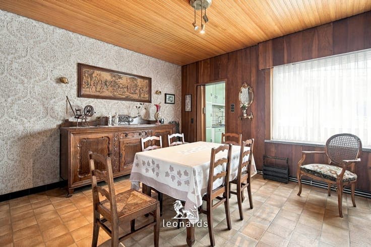 Home to renovate with sunny garden and garage