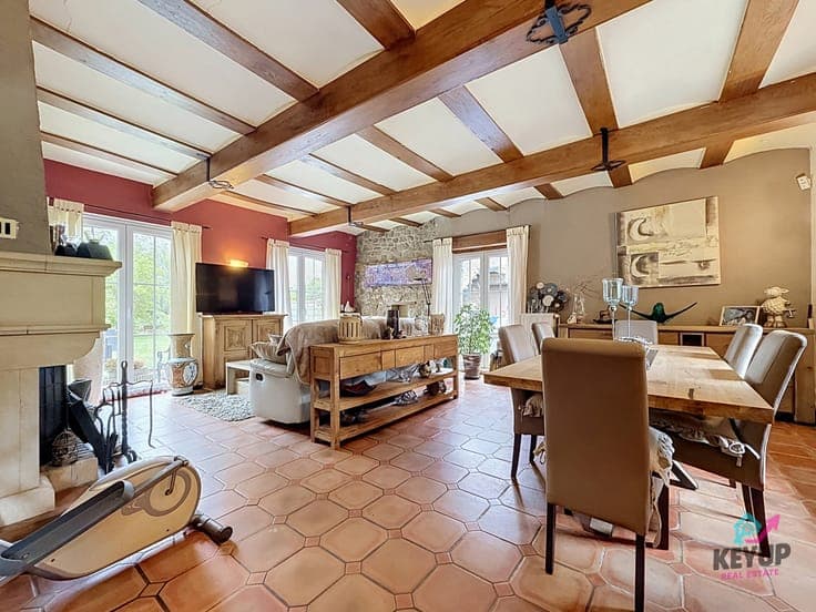 280 m² Opportunity in Ohey