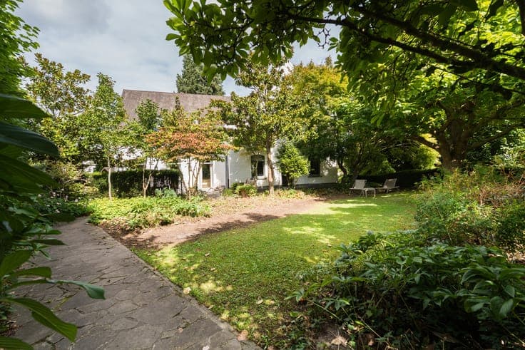 Astrid, Stunning 4-bedroom villa + 2 offices, charm, 9a67
