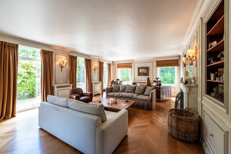 Astrid, Stunning 4-bedroom villa + 2 offices, charm, 9a67