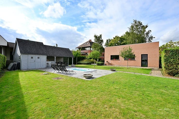 Charmante woning met ruim bijgebouw in Anzegem!