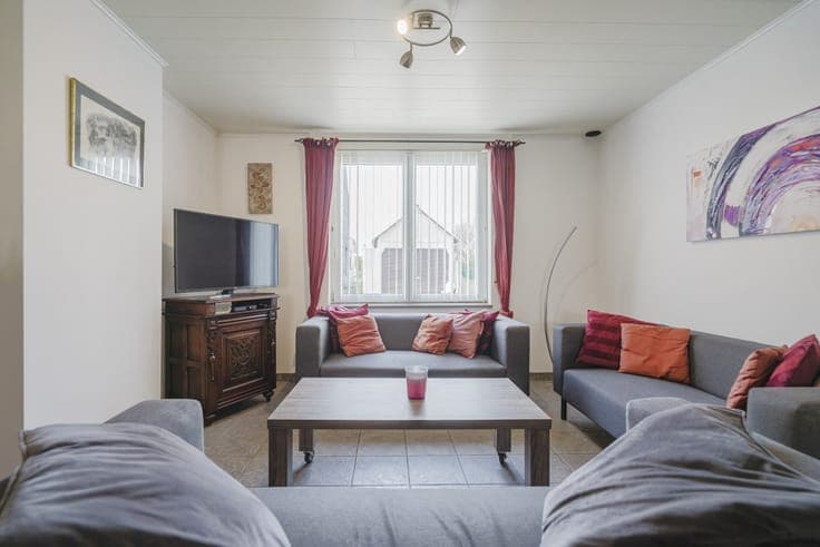 House in Outrijve