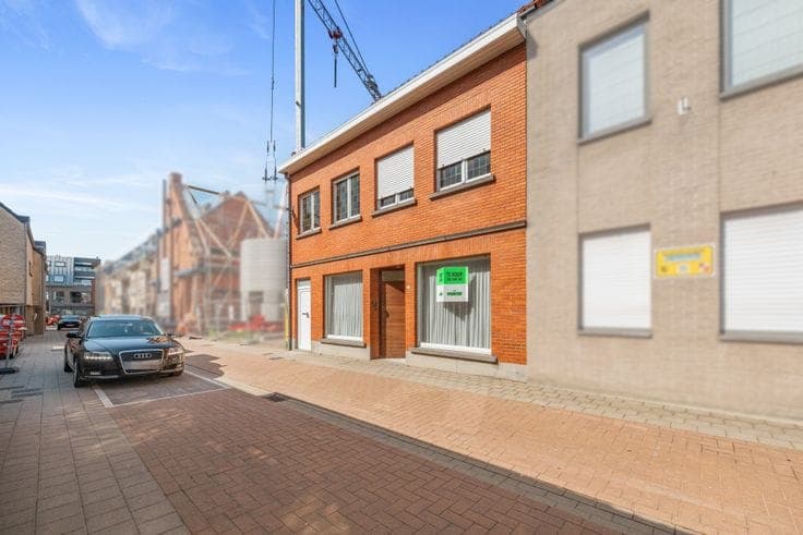Charming light-filled family home for sale in Ruddervoorde