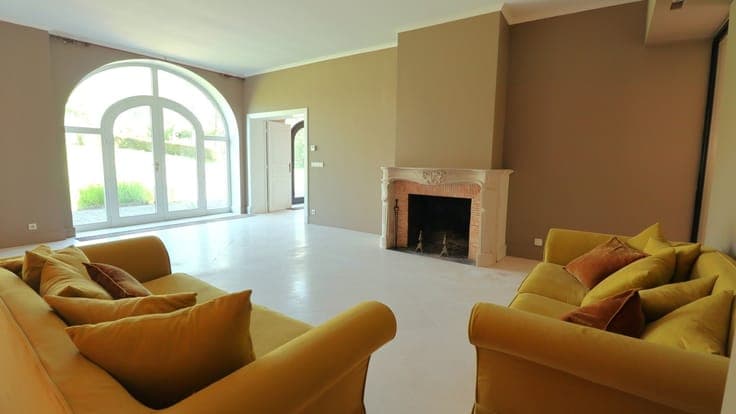 Farmhouse