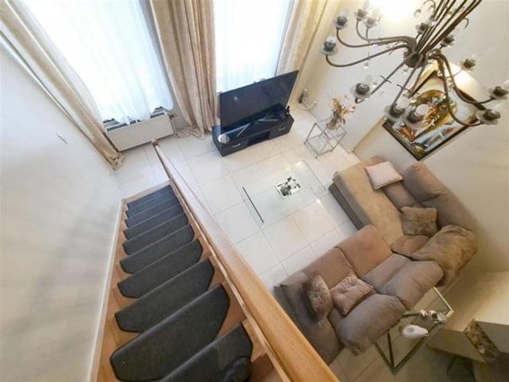 Single-family house of ±230 m² with garden – Just steps from
