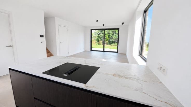 Grote woning met schitterend uitzicht op de velden