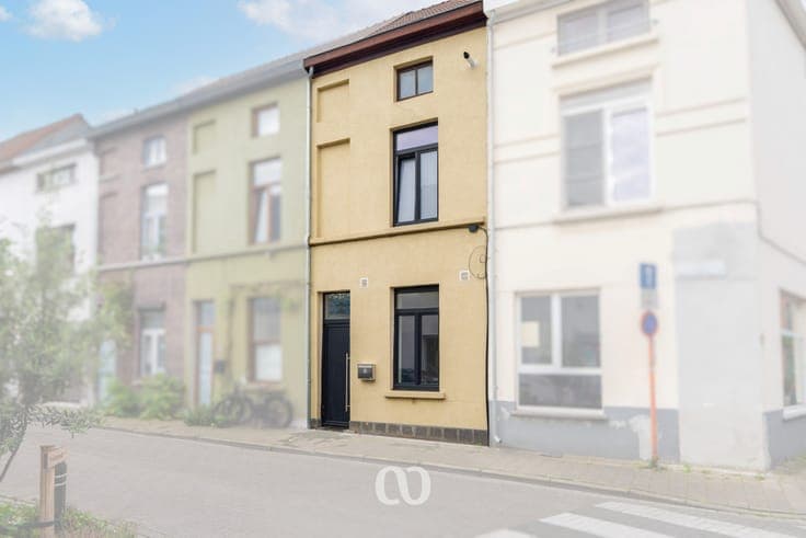 Fully renovated house with EPC A and sunny garden in Ghent