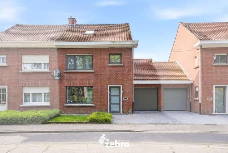 Ruime gezinswoning met 3 slaapkamers, ingerichte zolder, ...