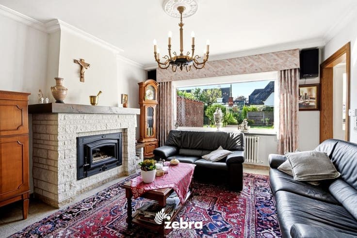 Ruime gezinswoning met 3 slaapkamers, ingerichte zolder, ...