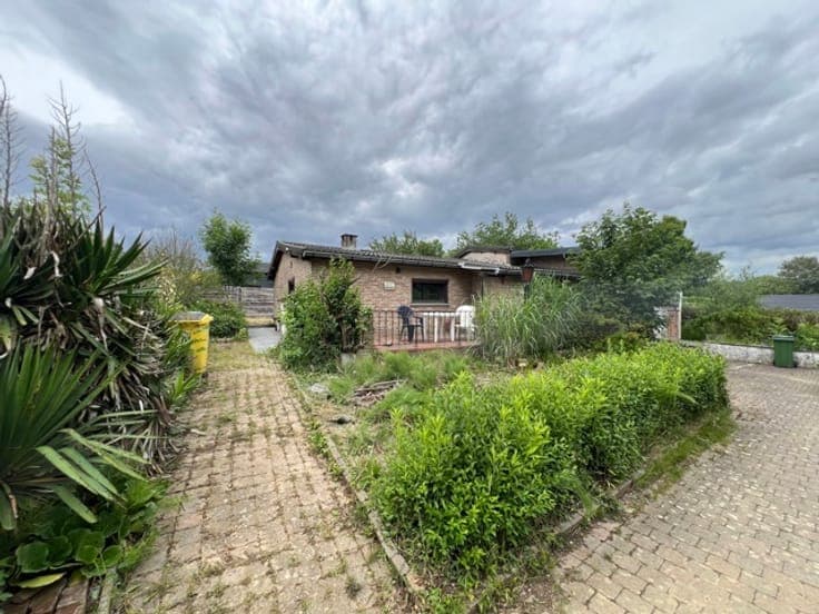 Are you looking for peace and quiet in a green setting?