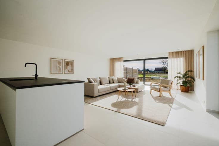 Modern new house with south facing garden in Zottegem