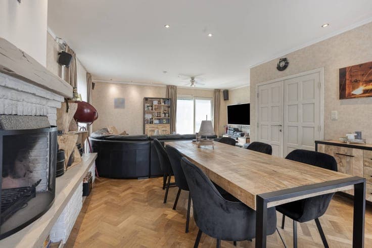 Ready to move in house with 5 bedrooms in Bilzen-Hoeselt