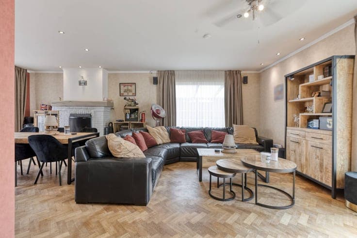 Ready to move in house with 5 bedrooms in Bilzen-Hoeselt
