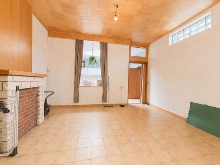 MAISON A RENOVER - 4 CH - TERRAIN A BATIR - INVESTISSEMENT