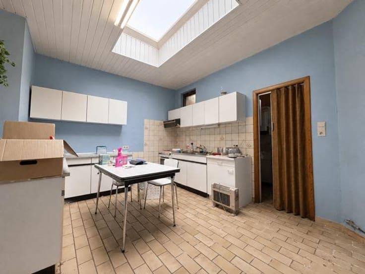 MAISON A RENOVER - 4 CH - TERRAIN A BATIR - INVESTISSEMENT