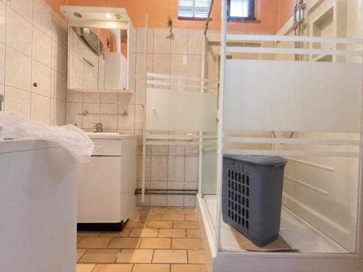 MAISON A RENOVER - 4 CH - TERRAIN A BATIR - INVESTISSEMENT