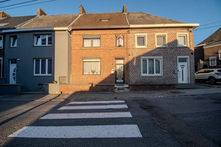 đ„ NEW IN MOIGNELĂE â 4 BEDROOMS, GARDEN & 2 GARAGES đ„