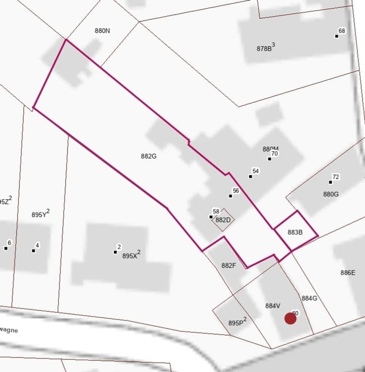 2 MAISONS A RENOVER - TERRAIN - PARKING