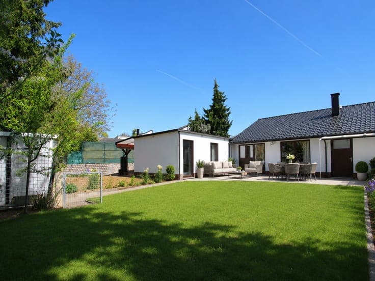 Charming home with nice garden in a quiet area!