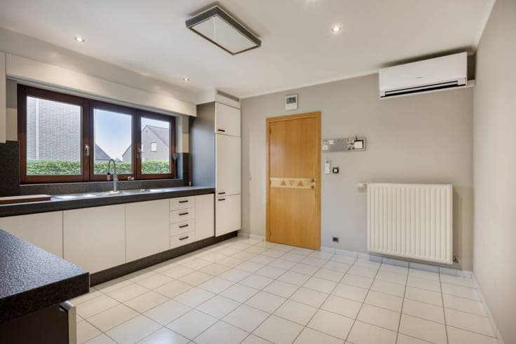Charming 3 bedroom family home in Houthalen-Oost