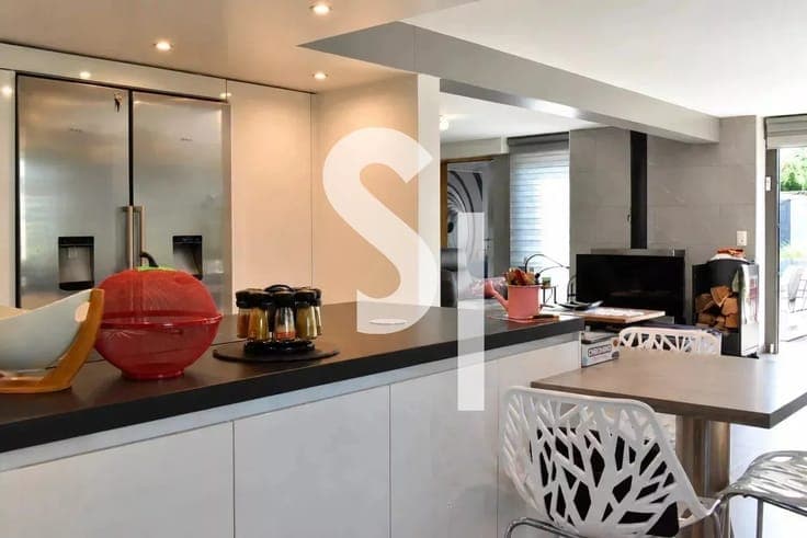 Sale - House Attert - 710,000 €