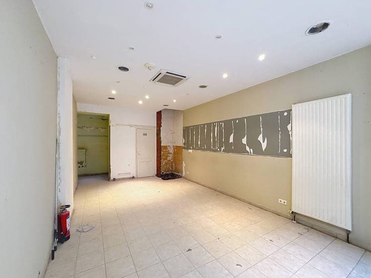 Commercial house with potential for sale in Knokke-Heist