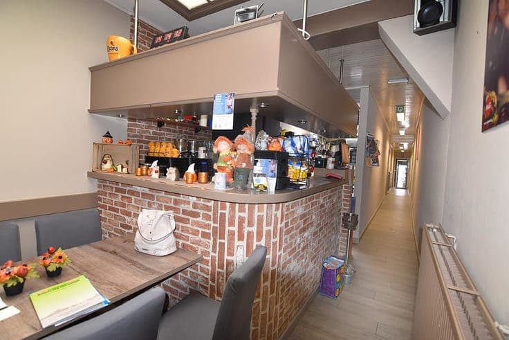 Handelspand m woonst in centrum