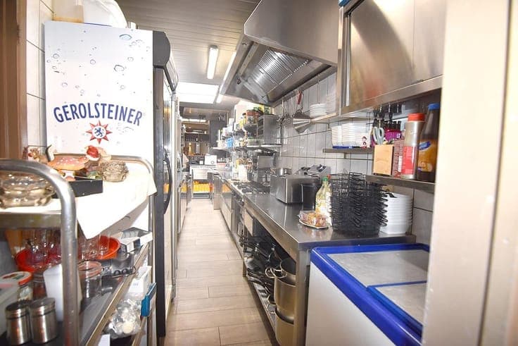Handelspand m woonst in centrum